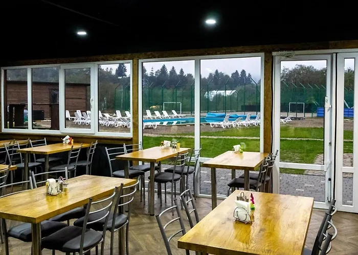 українка 酒店 3*